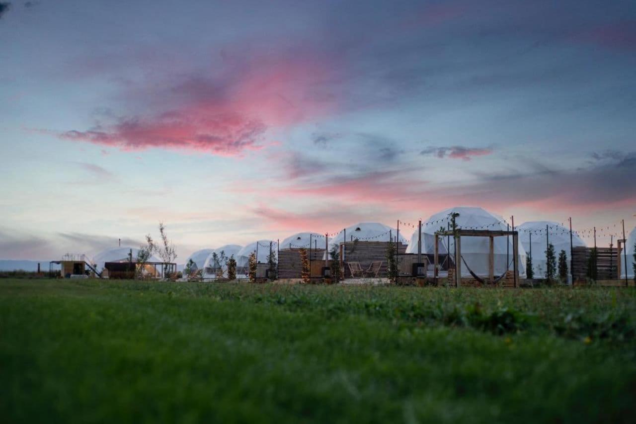 Jewelberry Glamping Hotel Tbilisi Mtsʼkhetʼa Kültér fotó