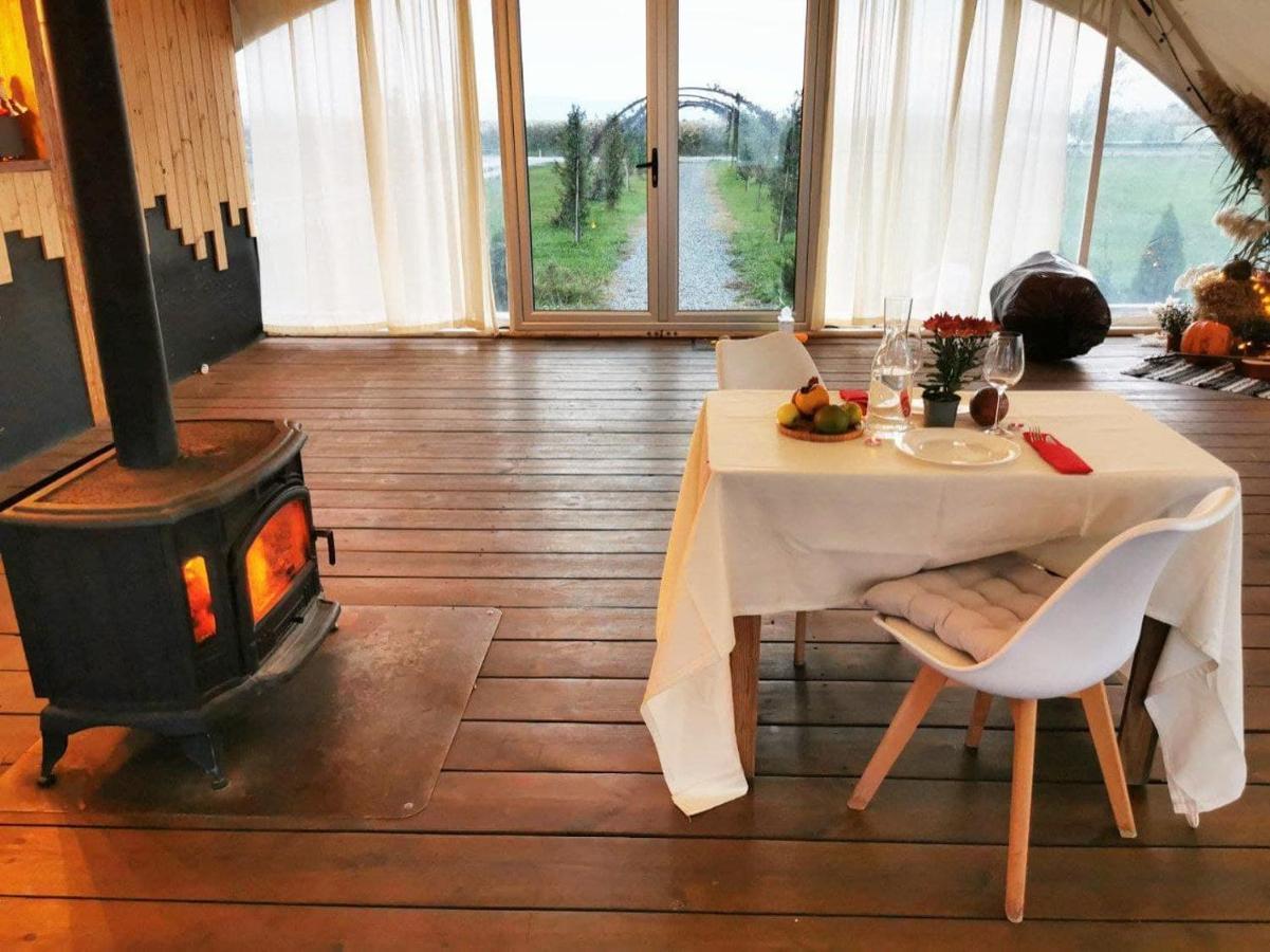 Jewelberry Glamping Hotel Tbilisi Mtsʼkhetʼa Kültér fotó