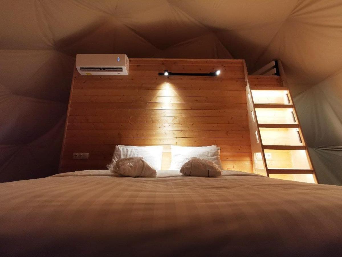 Jewelberry Glamping Hotel Tbilisi Mtsʼkhetʼa Kültér fotó