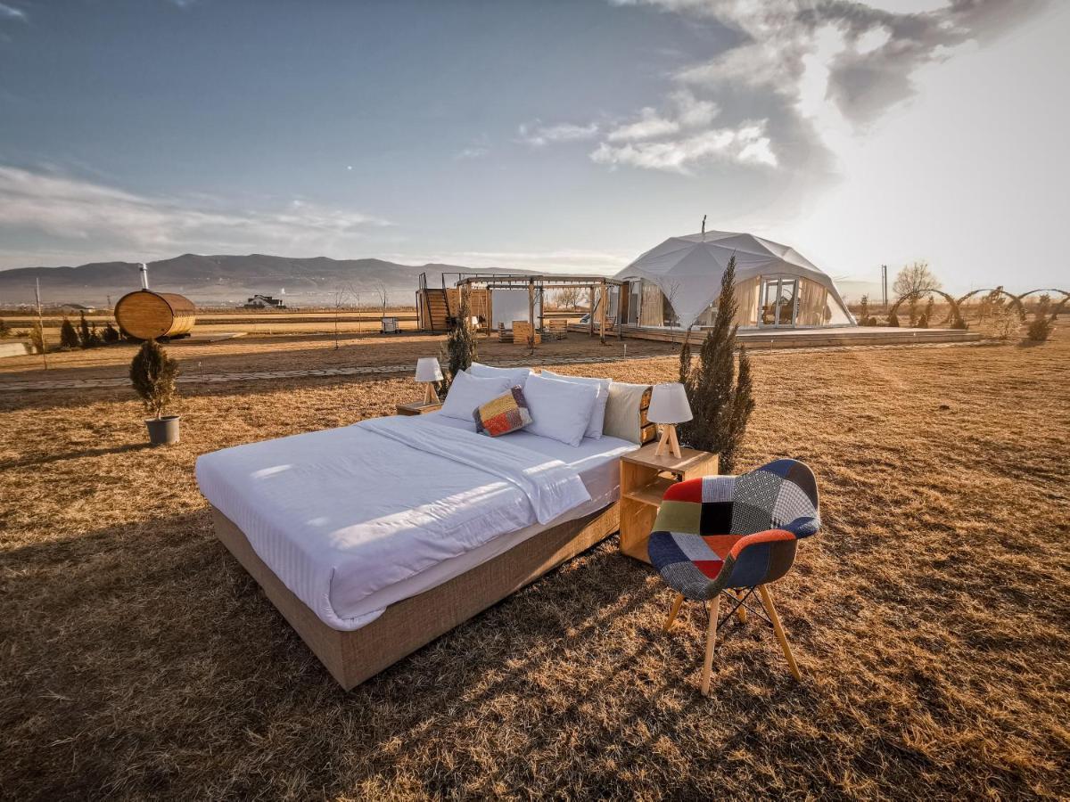 Jewelberry Glamping Hotel Tbilisi Mtsʼkhetʼa Kültér fotó