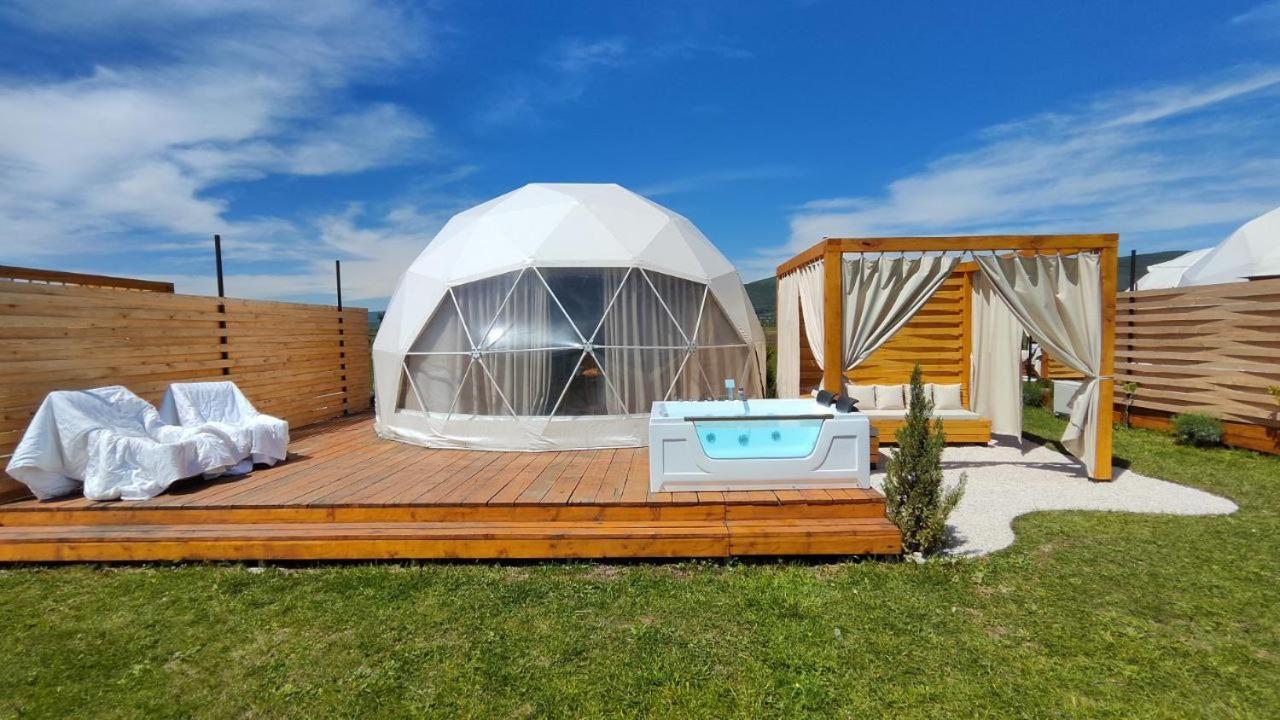 Jewelberry Glamping Hotel Tbilisi Mtsʼkhetʼa Kültér fotó